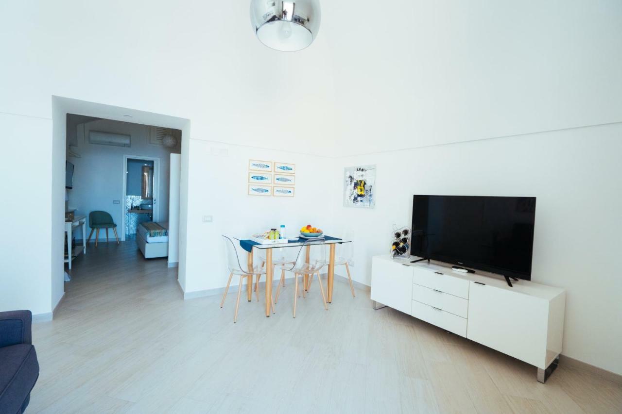 Chez Rosa - Cozy Sea View Openspace - 10Mins From Belmond Caruso ラヴェッロ エクステリア 写真